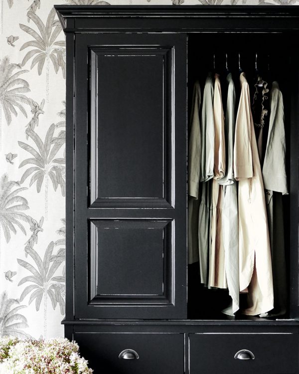 Armario ropero con dos puertas y cajones | Hinterland